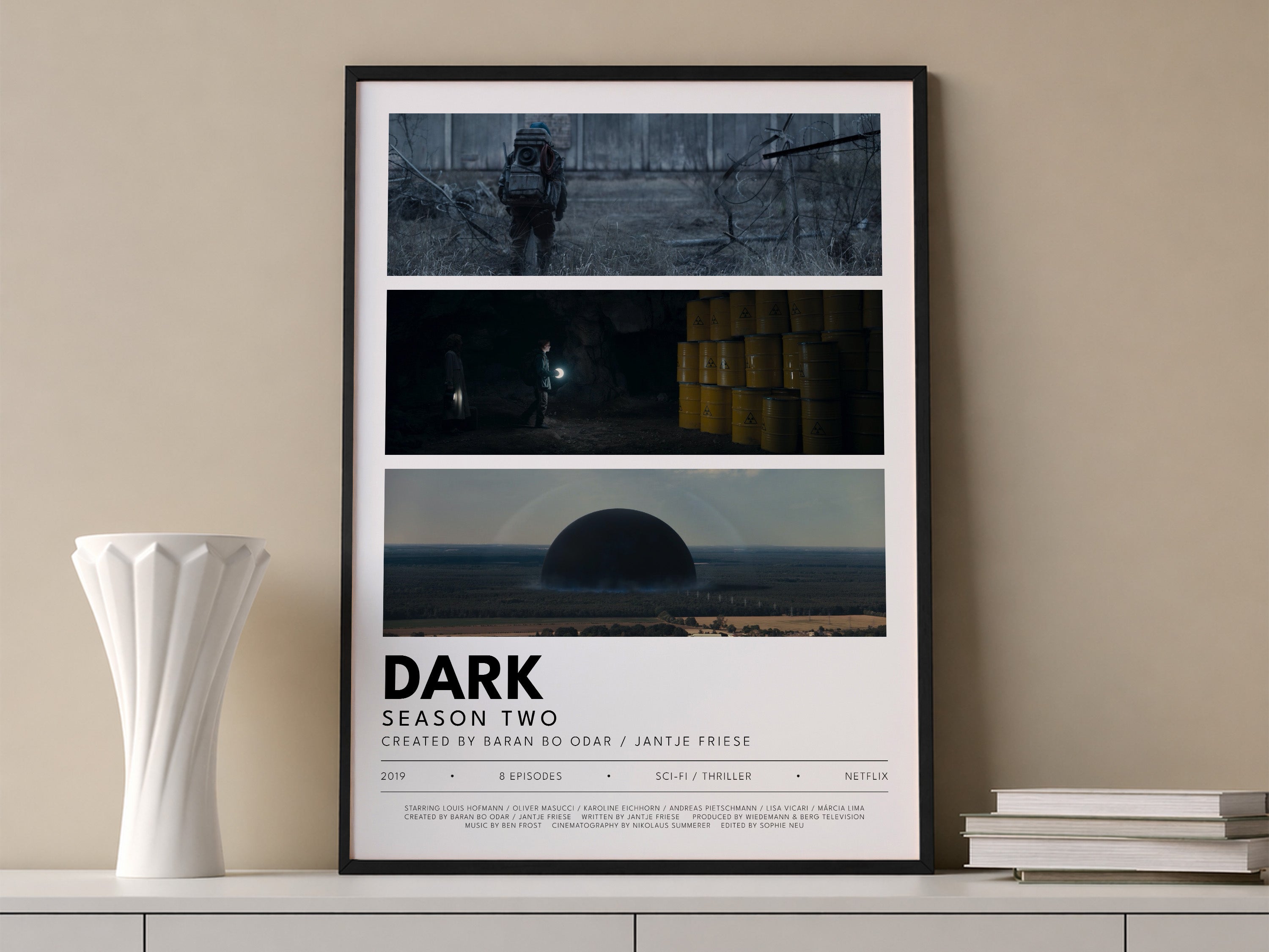 Dark Season 2 mockup 01