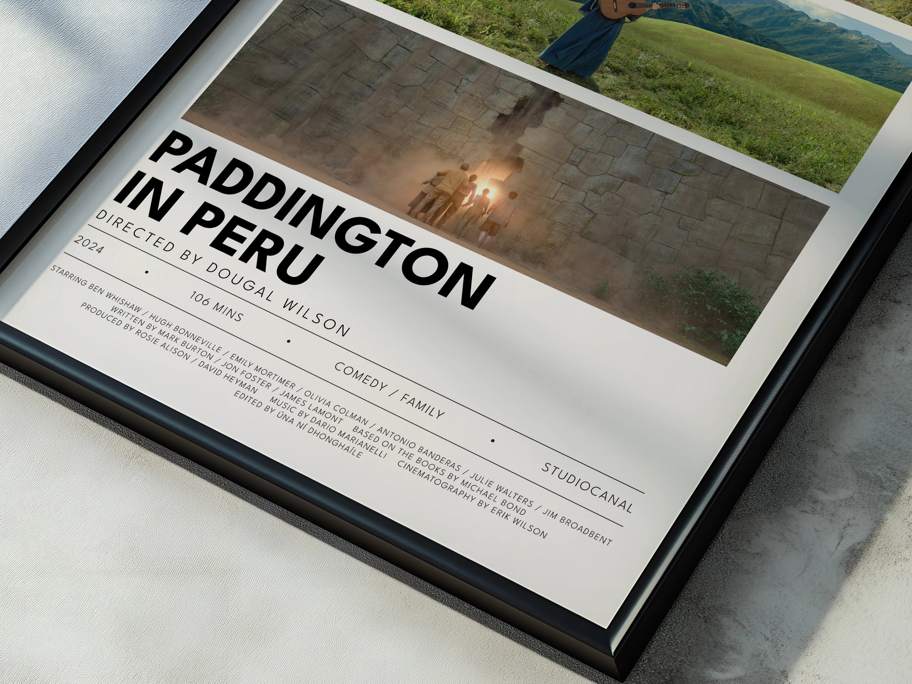 Paddington in Peru mockup 03