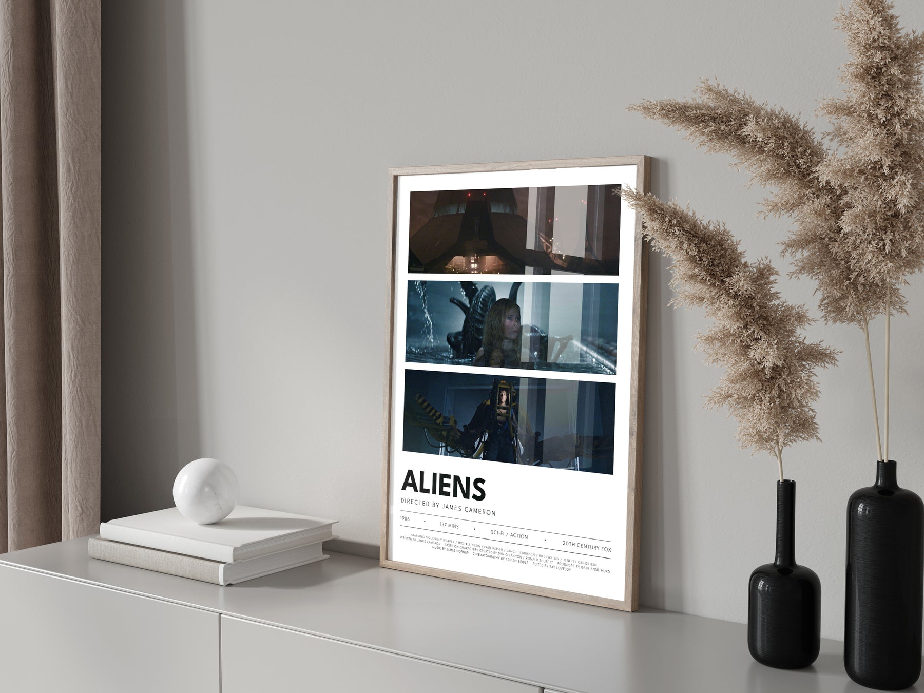 Aliens mockup 04